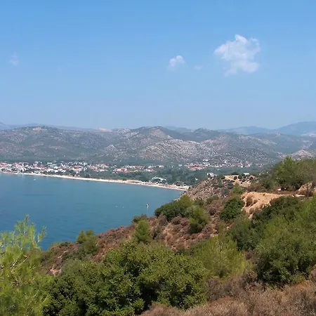 Mythos Апартаменты *