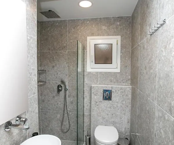 アパート Mythos *